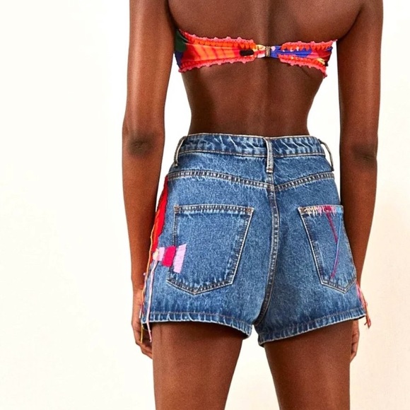 Farm Anthropologie Colorful Birds Denim Shorts new with tags - Picture 4 of 10